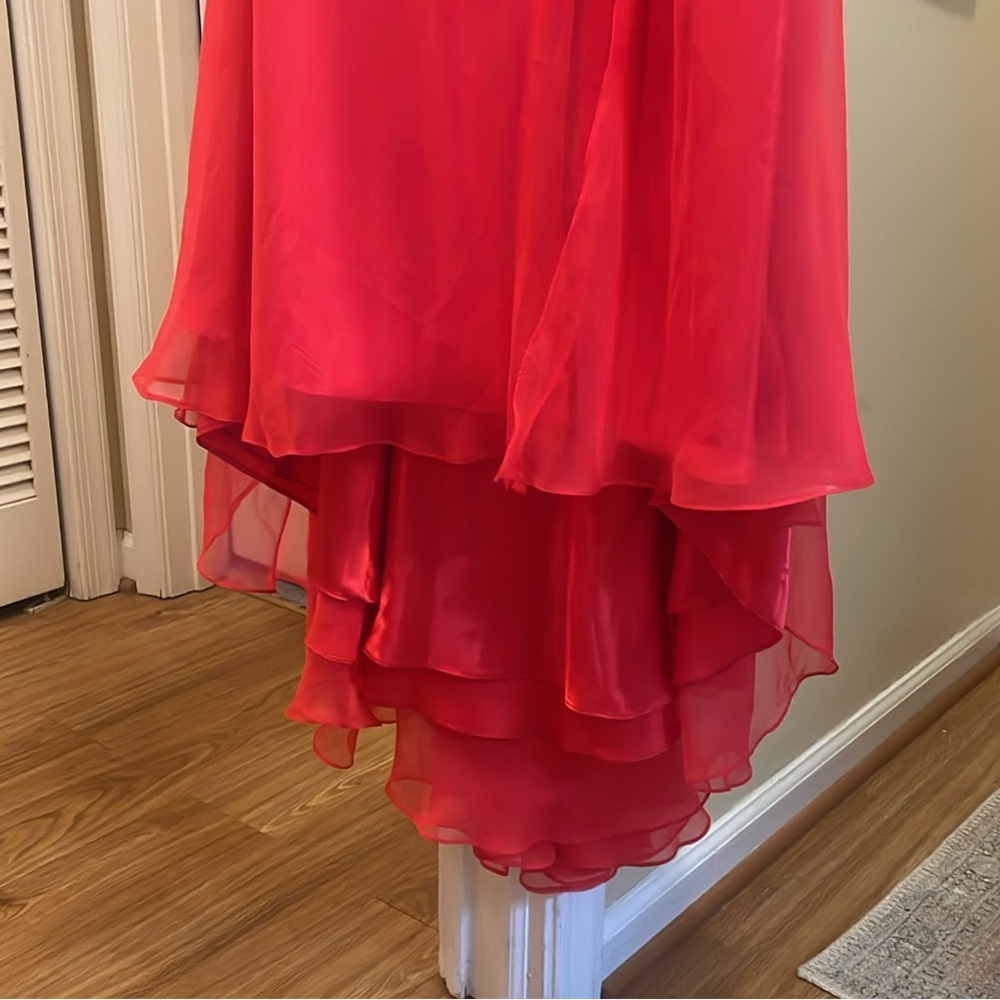 GUC - Flash by Mac Duggal Beaded Formal Gown in Sz 4 - Picture 10 of 15